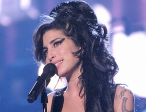 Amy11 resize