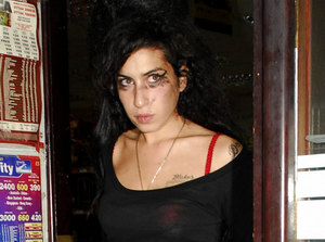 Amy12 resize