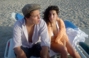 Amy2 resize