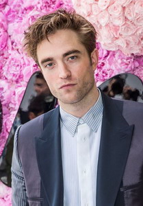Pattinson resize