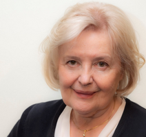 MagdaVasaryova resize