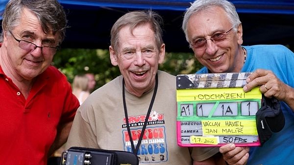 vaclav-havel-odchazeni-odchadzanie-film
