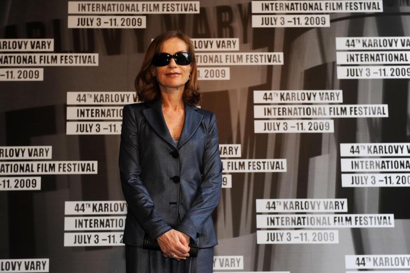 13145-herecka-isabelle-huppert